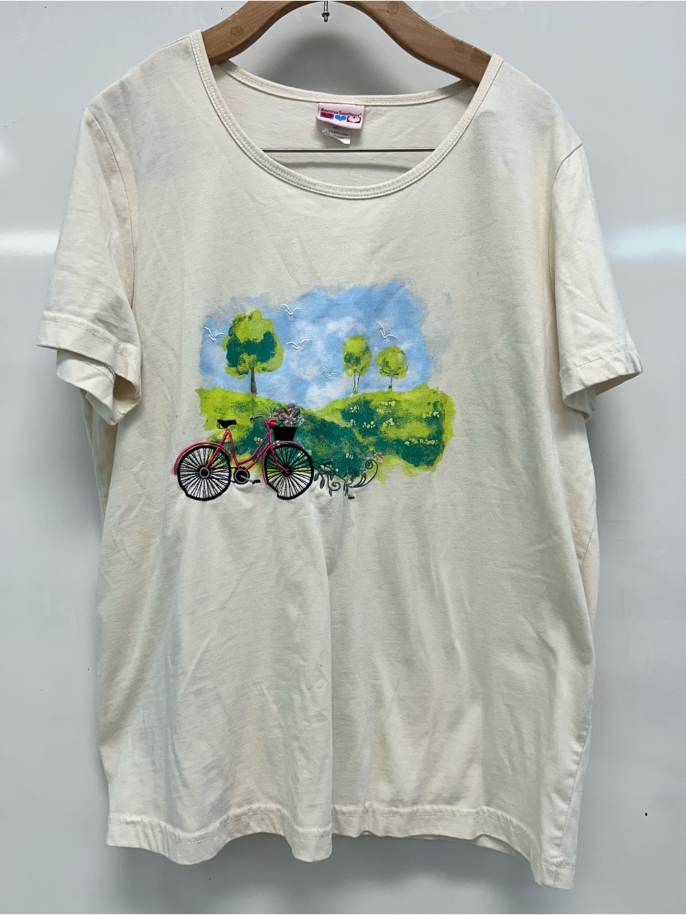 Watercolor Cream Graphic Tee with Bicycle and Scenic Print L
